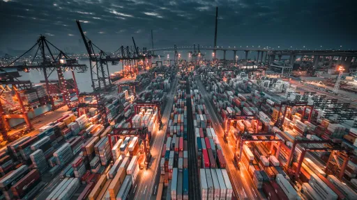 Container port shipping terminal Hong Kong - Timelab