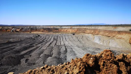 Open cut coal mine bulk dozer push